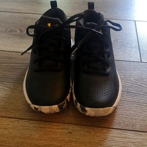 Black under armour sneakers, size 2